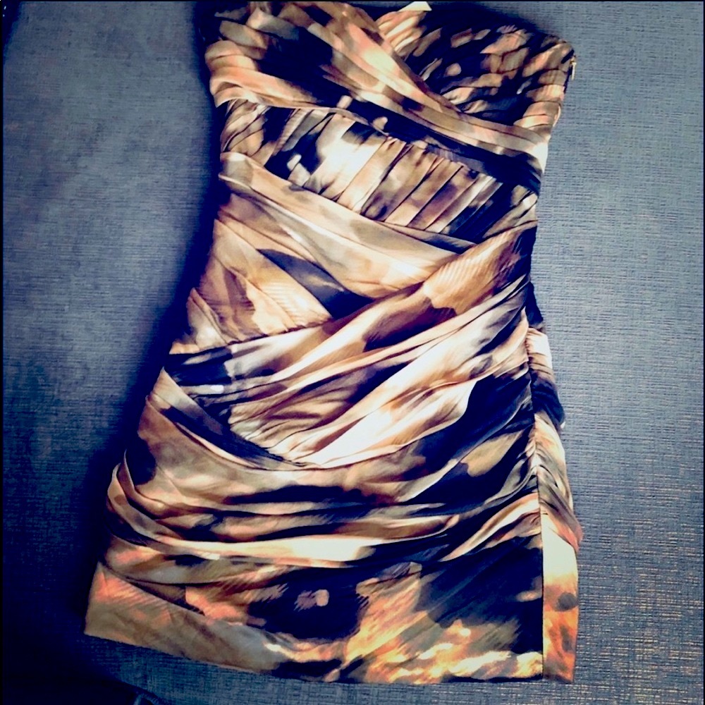 🔥🔥 Intermix strapless chiffon touched dressed